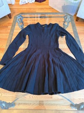 Beginning Boutique Navy Ribbed Long-Sleeve Pleated Dress